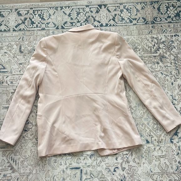 H&M Cream Blazer - Picture 6 of 7